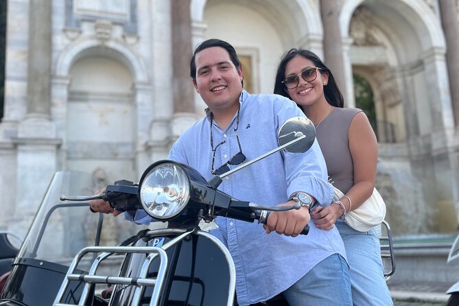 Tour in Vespa con Sidecar di notte con Pickup – photo 3