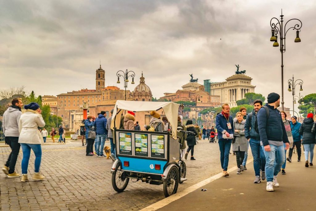 rickshaw-in-rome-italy-in-autumn